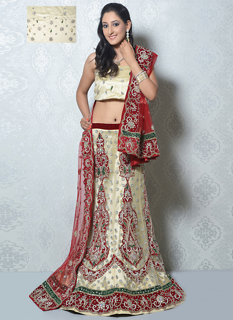 Women's Pretty Mermaid Cut Lehenga Style in Ivory Color With Bugle ...