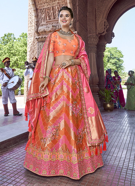 Delicate Pink Heavy Banarasi Designer Lehenga – Zari Banaras